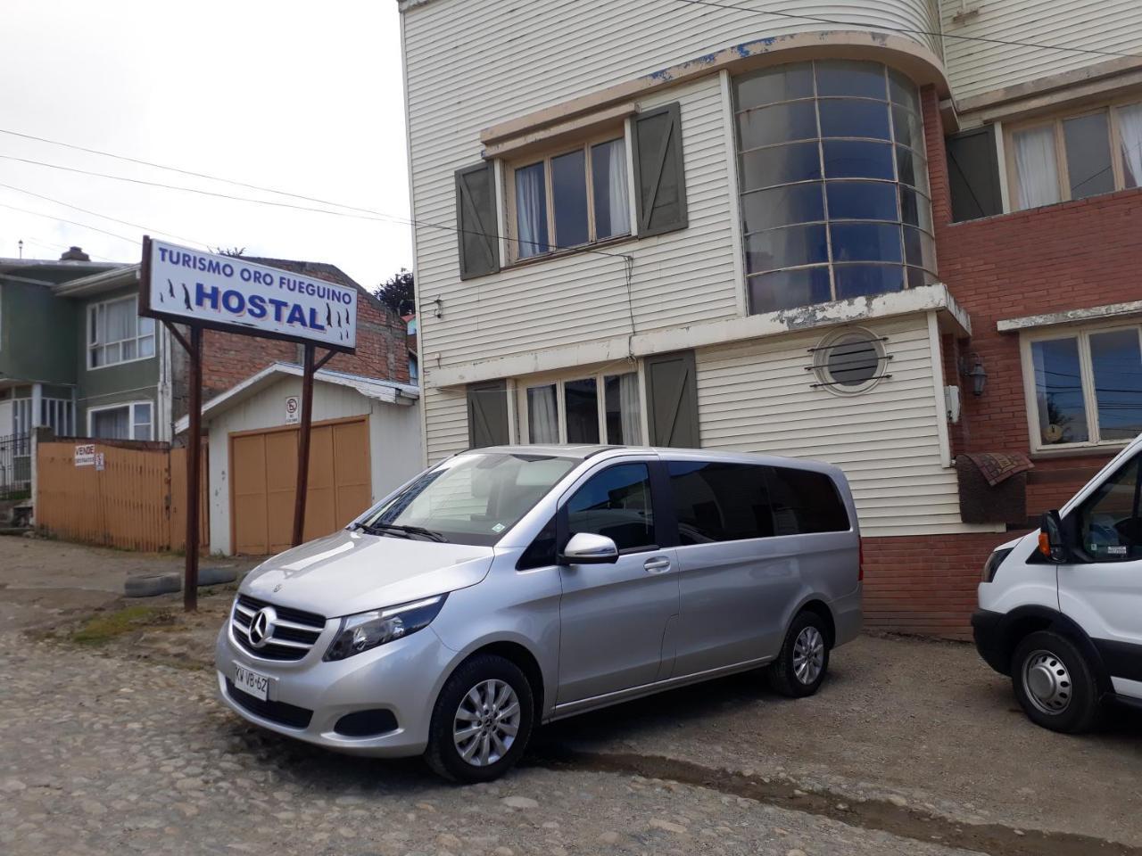 Hostal Oro Fueguino Punta Arenas Exterior photo